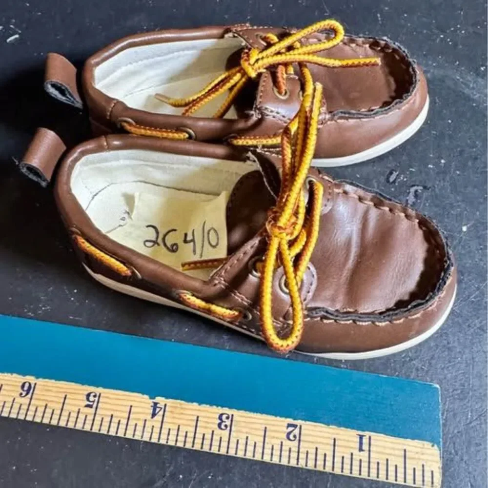 Baby Gap Brown Boat Shoes Size 7